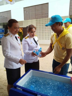 ไฟล์แนบ กปภ.สาขากาญจนดิษฐ์ ร่วมพิธีเปิดกรวยถวายราชสักการะหน้าพระบรมฉายาลักษณ์พระบาทสมเด็จพระเจ้าอยู่หัว ในพิธีถวายพระพรชัยมงคล เนื่องในพิธีบรมราชาภิเษก พุทธศักราช 2562