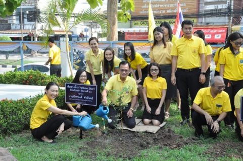 ไฟล์แนบ รองผู้ว่าการ (ปฏิบัติการ ๒) ร่วมปลูกต้นรวงผึ้ง ณ สำนักงานการประปาส่วนภูมิภาคเขต ๖