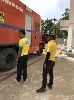 ไฟล์แนบ กปภ.สาขากำแพงเพชร ร่วมกับ ศูนย์ป้องกันและบรรเทาสาธารณภัยเขต 8 กำแพงเพชร นำรถออกแจกน้ำประปาแก้ปัญหาน้ำประปาไหลอ่อน