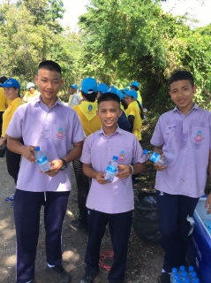 ไฟล์แนบ กปภ.สาขาพนมทวน ร่วมมอบน้ำดื่มบรรจุขวดตราสัญลักษณ์ เพื่อใช้ในกิจกรรม จิตอาสาเราทำความดีด้วยหัวใจ