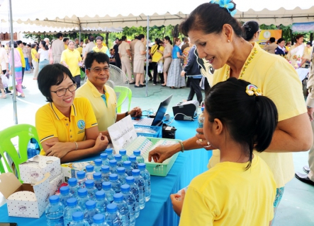 ไฟล์แนบ กปภ.สาขาปทุมธานี ลงพื้นที่โครงการจัดหน่วยบริการจังหวัดเคลื่อนที่ บำบัดทุกข์ บำรุงสุข และสร้างรอยยิ้มให้ประชาชน ประจำปี 2562 ของจังหวัดปทุมธานี