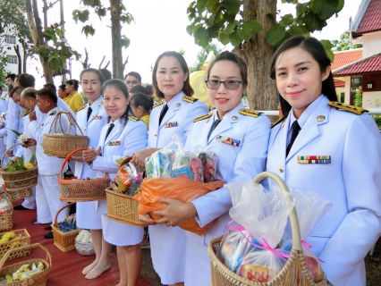 ไฟล์แนบ การประปาส่วนภูมิภาคสาขาพะเยา ร่วมพิธีทำบุญตักบาตรข้าวสารอาหารแห้ง เนื่องในโอกาสวันเฉลิมพระชนมพรรษาพระบาทสมเด็จพระเจ้าอยู่หัว ประจำปีพุทธศักราช 2562