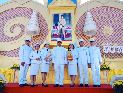 ไฟล์แนบ กปภ.สาขาปทุมธานี ร่วมพิธีลงนามถวายพระพรชัยมงคล พิธีถวายเครื่องราชสักการะ และพิธีจุดเทียนชัยถวายพระพรชัยมงคล เนื่องในวันเฉลิมพระชนมพรรษา พระบาทสมเด็จพระวชิรเกล้าเจ้าอยู่หัว ประจำปีพุทธศักราช 2562