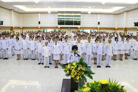 ไฟล์แนบ กปภ.สาขาสมุทรสงคราม ร่วมถวายสัตย์ปฎิญาณเพื่อเป็นข้าราชการที่ดีและพลังของแผ่นดิน และลงนามถวายพระพรชัยมงคลเนื่องในโอกาสวันเฉลิมพระชนมพรรษา พระบาทสมเด็จพระเจ้าอยู่หัว 28 กรกฎาคม 2562