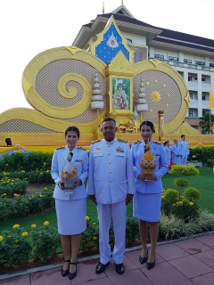 ไฟล์แนบ กปภ.สาขาระนอง ร่วมพิธีถวายเครื่องราชสักการะ และพิธีจุดเทียนถวายพระพรชัยมงคล เนื่องในโอกาสวันเฉลิมพระชนมพรรษา พระบาทสมเด็จพระเจ้าอยู่หัว ประจำปี 2562
