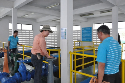 ไฟล์แนบ รองผู้ว่าการ (ปฏิบัติการ 2) เยี่ยมชมโรงสูบน้ำแรงสูง-แรงต่ำ กปภ.สาขาชุมแพ