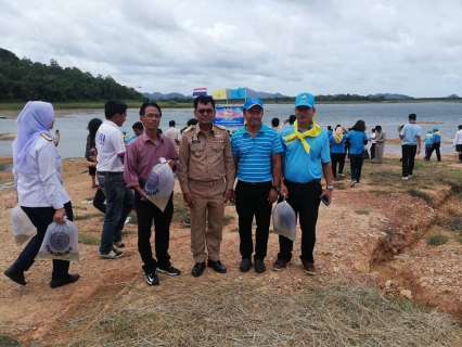 ไฟล์แนบ การประปาส่วนภูมิภาคสาขาคลองท่อมร่วมพิธีปล่อยพันธุ์สัตว์น้ำ เนื่องในวันเฉลิมพระชนมพรรษา สมเด็จพระนางเจ้าสิริกิติ์ พระบรมราชินีนาถ พระบรมราชชนนีพันปีหลวง 