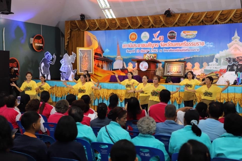 ไฟล์แนบ กปภ.ข.4 ร่วมกับ กปภ.สาขานครศรีธรรมราช บริการน้ำดื่ม "กิจกรรมสถานีประชาชนสัญจร"