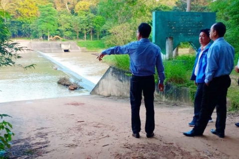 ไฟล์แนบ ผอ.กปภ.ข.6 ลงพื้นที่ตรวจเยี่ยม กปภ.สาขาชัยภูมิ เตรียมแผนบริหารจัดการทรัพยากรน้ำ