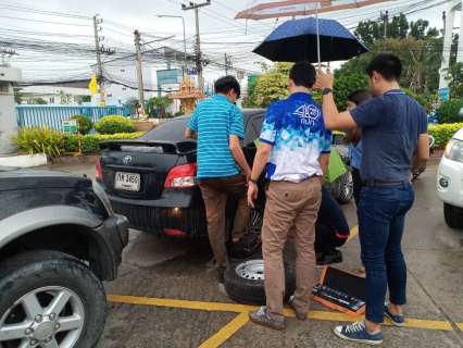 ไฟล์แนบ ซ่อมได้!  ยางแบนเราก็ช่วยได้