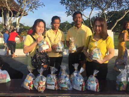 ไฟล์แนบ การประปาส่วนภูมิภาคสาขาทุ่งสง ร่วมพิธีทำบุญตักบาตรและถวายพวงมาลา น้อมรำลึกในพระมหากรุณาธิคุณพระบาทสมเด็จพระบรมชนกาธิเบศร มหาภูมิพลอดุลยเดชมหาราช บรมนาถบพิตร เนื่องในวันคล้ายวันสวรรคต 
