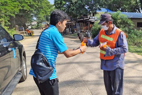 ไฟล์แนบ กปภ.สาขาอุบลราชธานี ร่วมกิจกรรม Big Cleaning Day และพิธีบายศรีสู่ขวัญ พิธีทางศาสนาแก่ผู้ประสบอุทกภัย และผู้ปฏิบัติงานช่วยเหลือผู้ประสบอุทกภัยในพื้นที่จังหวัดอุบลราชธานี