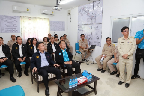 ไฟล์แนบ มท.3 ลงพื้นที่กาญจนบุรี ตรวจเยี่ยมและมอบนโยบาย  พร้อมบูรณาการทุกภาคส่วน