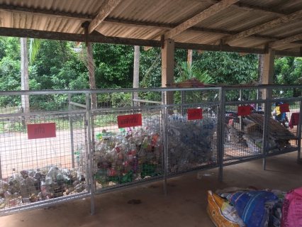 ไฟล์แนบ การประปาส่วนภูมิภาค สาขานาทวี มอบน้ำดื่มบรรจุขวดตราสัญลักษณ์ กปภ.ให้แก่เทศบาลตำบลนาทวีนอก