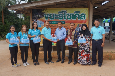 ไฟล์แนบ การประปาส่วนภูมิภาค สาขานาทวี มอบน้ำดื่มบรรจุขวดตราสัญลักษณ์ กปภ.ให้แก่เทศบาลตำบลนาทวีนอก