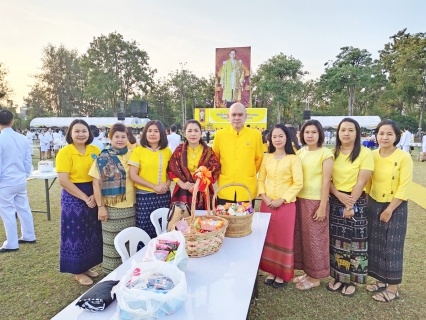 ไฟล์แนบ กปภ.สาขาอุบลราชธานี ร่วมพิธีทำบุญตักบาตร พิธีถวายพานพุ่มดอกไม้และถวายบังคม  เนื่องในวันพ่อแห่งชาติ ประจำปีพุทธศักราช 2562