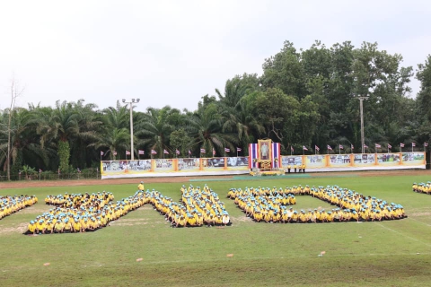 ไฟล์แนบ การประปาส่วนภูมิภาคสาขาชุมพร ร่วมพิธีรวมพลังจิตอาสาวันชาติไทย เนื่องในวันคล้ายวันพระบรมราชสมภพ พระบาทสมเด็จพระบรมชนกาธิเบศร มหาภูมิพลอดุลยเดชมหาราช บรมนาถบพิตร