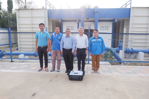 ไฟล์แนบ ศ.ดร.เสรี ศุภราทิตย์ อดีตผู้ว่าการการประปาส่วนภูมิภาค ร่วมกับ การประปาส่วนภูมิภาคสาขาสมุทรสงคราม ลงพื้นที่ตรวจสอบและเฝ้าระวังคุณภาพน้ำดิบจากแม่น้ำแม่กลอง