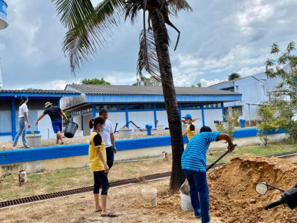 ไฟล์แนบ การประปาส่วนภูมิภาคสาขากระบี่ ประกอบพิธีทำบุญสำนักงาน เนื่องในวันคล้ายวันสถาปนาครบรอบ 41 ปี กปภ. และพร้อมใจกันจัดกิจกรรม Big Cleannig Day เพื่อปรับภูมิทัศน์ทั้งภายในและนอกสำนักงาน