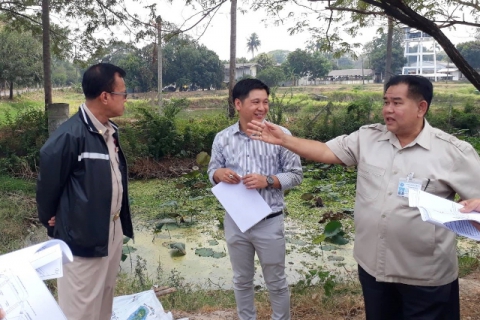 ไฟล์แนบ ผอ.กปภ.ข.6 ลงพื้นที่ กปภ.สาขามหาสารคาม ดูพื้นที่ก่อสร้างโรงสูบน้ำฯ