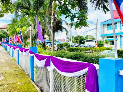 ไฟล์แนบ การประปาส่วนภูมิภาคสาขากระบี่ จัดกิจกรรมเฉลิมพระเกียรติสมเด็จพระนางเจ้าฯ พระบรมราชินี เนื่องในโอกาสวันเฉลิมพระชนมพรรษา 3 มิถุนายน 2563 เชิญชวนพนักงาน และประชาชนทั่วไปลงนามถวายพระพรชัยมงคล ณ สำนักงานการประปาส่วนภูมิภาคสาขากระบี่