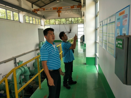 ไฟล์แนบ การประปาส่วนภูมิภาคสาขากำแพงเพชร ให้การต้อนรับคณะศึกษาดูงานจาก กปภ.สาขาพยุหะคีรี เข้าศึกษาดูงานระบบการผลิตน้ำประปา ณ โรงกรองน้ำศูนย์ราชการจังหวัดกำแพงเพชร