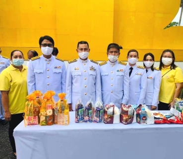 ไฟล์แนบ กปภ.สาขาภูเก็ต เข้าร่วมพิธีทำบุญตักบาตรข้าวสารอาหารแห้งพระสงฆ์ เนื่องในโอกาสวันเฉลิมพระชนมพรรษา พระบาทสมเด็จพระวชิรเกล้าเจ้าอยู่หัว ประจำปีพุทธศักราช 2563 