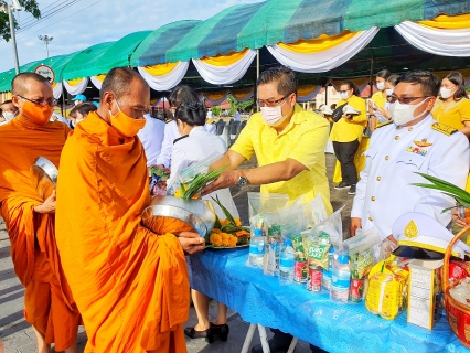 ไฟล์แนบ กปภ.สาขาปทุมธานี ร่วมกิจกรรมเฉลิมพระเกียรติพระบาทสมเด็จพระเจ้าอยู่หัว เนื่องในโอกาสวันเฉลิมพระชนมพรรษา 28 กรกฎาคม 2563  ของจังหวัดปทุมธานี