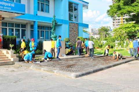 ไฟล์แนบ การประปาส่วนภูมิภาคสาขาปทุมธานี ร่วมกันจัดกิจกรรมปลูกต้นไม้เฉลิมพระเกียรติ พระบาทสมเด็จพระเจ้าอยู่หัว เนื่องในโอกาสวันเฉลิมพระชนมพรรษา 28 กรกฎาคม 2563