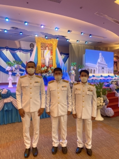 ไฟล์แนบ กปภ.สาขาภูเก็ต เข้าร่วมพิธีถวายเครื่องราชสักการะวางพานพุ่ม และพิธีจุดเทียนถวายพระพรชัยมงคล เนื่องในโอกาสวันเฉลิมพระชนมพรรษา สมเด็จพระนางเจ้าสิริกิติ์ พระบรมราชินีนาถ พระบรมราชชนนีพันปีหลวง