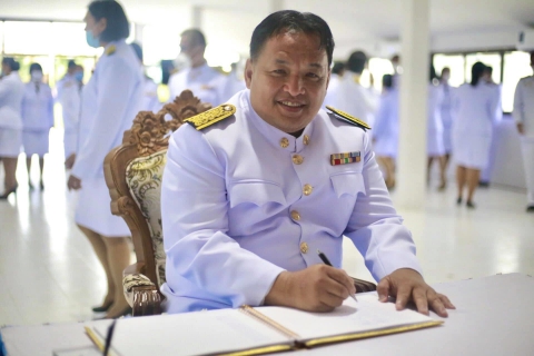 ไฟล์แนบ การประปาส่วนภูมิภาค สาขาเกาะพะงัน ร่วมพิธีถวายพระพรชัยมงคลฯ เนื่องในโอกาสวันเฉลิมพระชนมพรรษา สมเด็จพระนางเจ้าสิริกิติ์ พระบรมราชินีนาถ พระบรมราชชนนีพันปีหลวง วันที่ 12 สิงหาคม พ.ศ. 2563