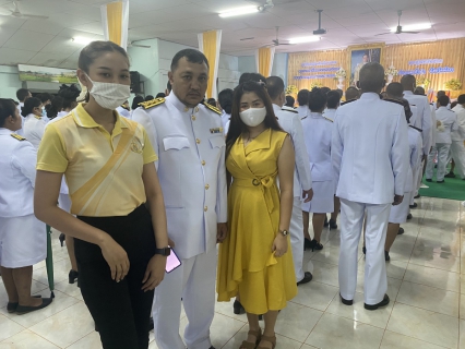 ไฟล์แนบ การประปาส่วนภูมิภาคสาขาตะกั่วป่า เข้าร่วมพิธีบำเพ็ญกุศลทำบุญตักบาตรพระสงฆ์ พิธีวางพวงมาลา และพิธีถวายบังคม น้อมรำลึกเนื่องในวันคล้ายวันสวรรคตพระบาทสมเด็จพระบรมชนกาธิเบศรมหาภูมิพลอดุลยเดชมหาราช บรมนาถบ