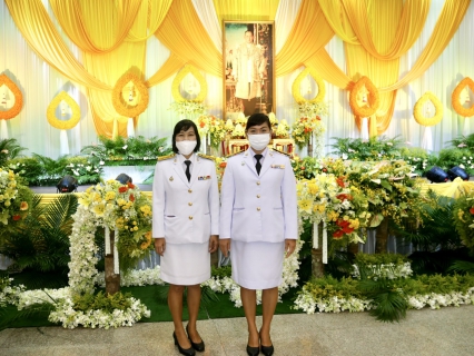 ไฟล์แนบ การประปาส่วนภูมิภาคสาขากระบี่ ร่วมพิธีทำบุญตักบาตรและถวายพวงมาลา น้อมรำลึกในพระมหากรุณาธิคุณพระบาทสมเด็จพระบรมชนกาธิเบศร มหาภูมิพลอดุลยเดชมหาราช บรมนาถบพิตร เนื่องในวันคล้ายวันสวรรคต 13 ตุลาคม 2563