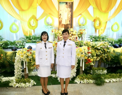 ไฟล์แนบ การประปาส่วนภูมิภาคสาขากระบี่ ร่วมพิธีทำบุญตักบาตรและถวายพวงมาลา น้อมรำลึกในพระมหากรุณาธิคุณพระบาทสมเด็จพระบรมชนกาธิเบศร มหาภูมิพลอดุลยเดชมหาราช บรมนาถบพิตร เนื่องในวันคล้ายวันสวรรคต 13 ตุลาคม 2563