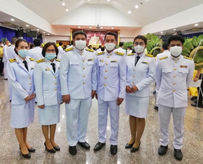 ไฟล์แนบ กปภ.สาขาปทุมธานี ร่วมพิธีบำเพ็ญกุศลและพิธีน้อมรำลึกเนื่องในวันคล้ายวันสวรรคตพระบาทสมเด็จพระบรมชนกาธิเบศร มหาภูมิพลอดุลยเดชมหาราช บรมนาถบพิตร 13 ตุลาคม 2563