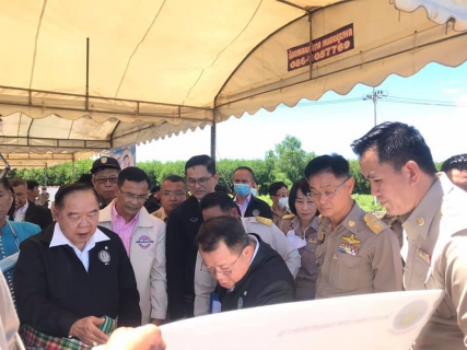 ไฟล์แนบ กปภ.ข.3 และ กปภ.สาขาสมุทรสงคราม ให้การต้อนรับรองนายกรัฐมนตรีลงพื้นที่สมุทรสงครามวางแผนพัฒนาแก้มลิงทุ่งหินเพิ่มแหล่งน้ำอุปโภคบริโภคช่วยเหลือประชาชน