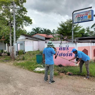 ไฟล์แนบ การประปาส่วนภูมิภาคสาขาคลองท่อม ลงพื้นที่​สำรวจหาท่อแตกรั่ว พร้อมทั้งดำเนินการซ่อมระบบประปาทันที