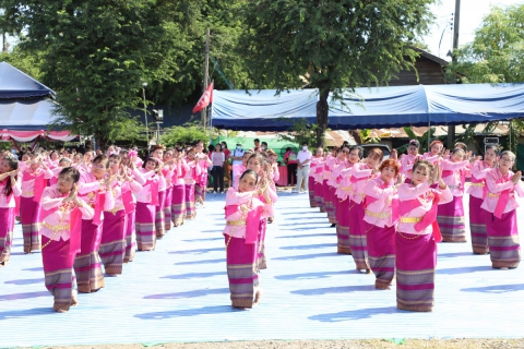 ไฟล์แนบ กปภ.สาขารังสิต(พ) ร่วมงานรำลึกพระมหากรุณาธิคุณพระบาทสมเด็จพระจุลจอมเกล้าเจ้าอยู่หัว  ทรงโปรดเกล้าฯ เปิดประตูน้ำจุฬาลงกรณ์ คลองรังสิตประยูรศักดิ์  