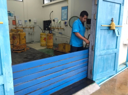 ไฟล์แนบ กปภ.สาขาทุ่งสง เตรียมรับมือหากเกิดอุทกภัยในช่วงฤดูฝนนี้ โดยติดตามสถานการณ์ปริมาณน้ำฝนอย่างใกล้ชิดและพร้อมปฏิบัติตามมาตรการและแนวทางแก้ไขปัญหาอุทกภัยของ กปภ. เพื่อลดผลกระทบต่อการผลิตน้ำประปาบริการประชาชนและป้องกันความเสียหายที่จะเกิดขึ้น 