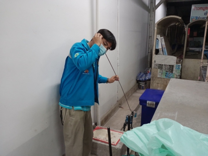 ไฟล์แนบ กปภ.สาขาสมุทรสงคราม ร่วมกับ กปภ.ข.3 ลงพื้นที่สำรวจท่อแตกท่อรั่วเพื่อลดน้ำสูญเสีย 