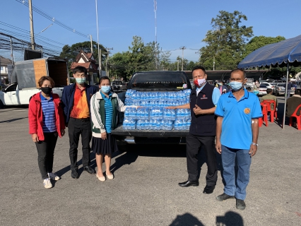 ไฟล์แนบ การประปาส่วนภูมิภาคสาขาศรีสัชนาลัย โดย นายกมล  ประดุงรุก ผู้จัดการการประปาส่วนภูมิภาคสาขาศรีสัชนาลัย มอบหมายให้ หัวหน้างาน และพนักงานในสังกัด นำน้ำบรรจุขวดสนับสนุน สำนักงานเหล่ากาชาดจังหวัดสุโขทัย ร่วมกับบริการโลหิตแห่งชาติที่ 9 จังหวัดพิษณุโลก สภากาชาดไทย