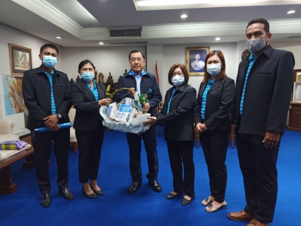 ไฟล์แนบ กปภ.สาขา ภาคีเครือข่ายจังหวัดกาญจนบุรี เข้าขอพรปีใหม่ ผวจ.กาญจนบุรี