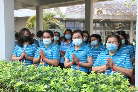 ไฟล์แนบ กปภ.ข.7 ทำพิธีบวงสรวงพระแม่ธรณี ศาลพระภูมิเจ้าที่ และเจริญพระพุทธมนต์ ถวายภัตตาหารเพล เนื่องในวันคล้ายวันสถาปนา กปภ. ครบรอบ 42 ปี