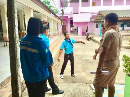 ไฟล์แนบ การประปาส่วนภูมิภาคสาขากระบี่ จัดทีมเจ้าหน้าที่ลงพื้นที่โรงเรียนราชประชานุเคราะห์ เข้าตรวจสอบระบบประปาและเก็บตัวอย่างน้ำเพื่อทดสอบคุณภาพน้ำของโรงเรียนตามโครงการ อาสาประปาเพื่อปวงชน ปีที่ 1