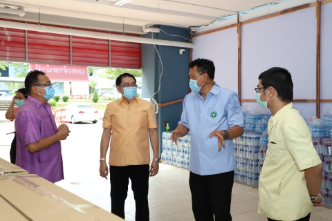 ไฟล์แนบ กปภ.ข.4 ปันน้ำใจ มอบน้ำดื่มบรรจุขวดและอุปกรณ์ทางการแพทย์ให้ รพ.สนาม มรภ.สุราษฎร์ธานี