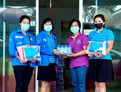 ไฟล์แนบ การประปาส่วนภูมิภาคสาขากระบี่ ร่วมโครงการจิตอาสา คนหัวใจฟู คู่ปากน้ำเมืองกระบี่ สนับสนุนน้ำดื่มตราสัญลักษณ์ กปภ. พร้อมข้าวสารบรรจุถุง เพื่อส่งต่อถุงยังชีพผู้ได้รับผลกระทบจากสถานการณ์โควิด-19