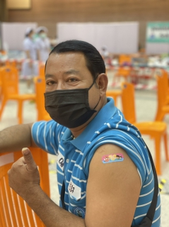 ไฟล์แนบ ผู้จัดการ กปภ.สาขากำแพงเพชร นำทีมพนักงาน เข้ารับให้บริการฉีดวัคซีนโควิด -19 