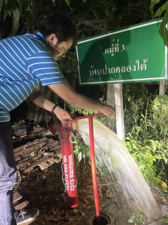 ไฟล์แนบ กปภ.สาขากำแพงเพชร ลงพื้นที่ระบายตะกอนในเส้นท่อจ่ายน้ำประปา 
