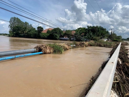 ไฟล์แนบ น้ำท่วมพัดท่อประปาเสียหาย เร่งซ่อมแซมลดผลกระทบประชาชน