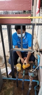 ไฟล์แนบ กปภ.สาขากำแพงเพชร  ให้มิสเตอร์ทันใจ ลงพื้นที่ตรวจสอบมาตรวัดน้ำ เช็คชัวร์ !! เพิ่มประสิทธิภาพการจ่ายน้ำประปาเข้าระบบให้ดียิ่งขึ้น 